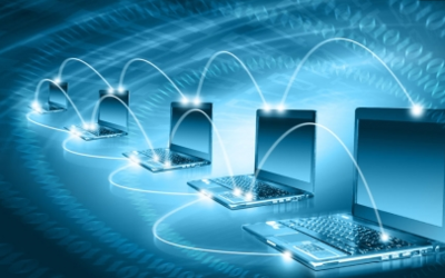 在微型計(jì)算機(jī)中,微處理器的主要功能是進(jìn)行